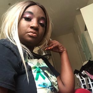 Meet your Posher, Rashaunda